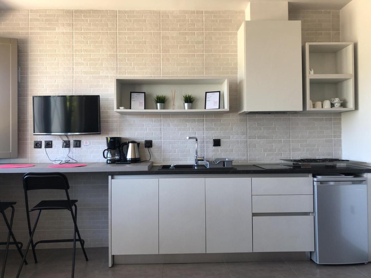 Siviri Suites Eksteriør bilde