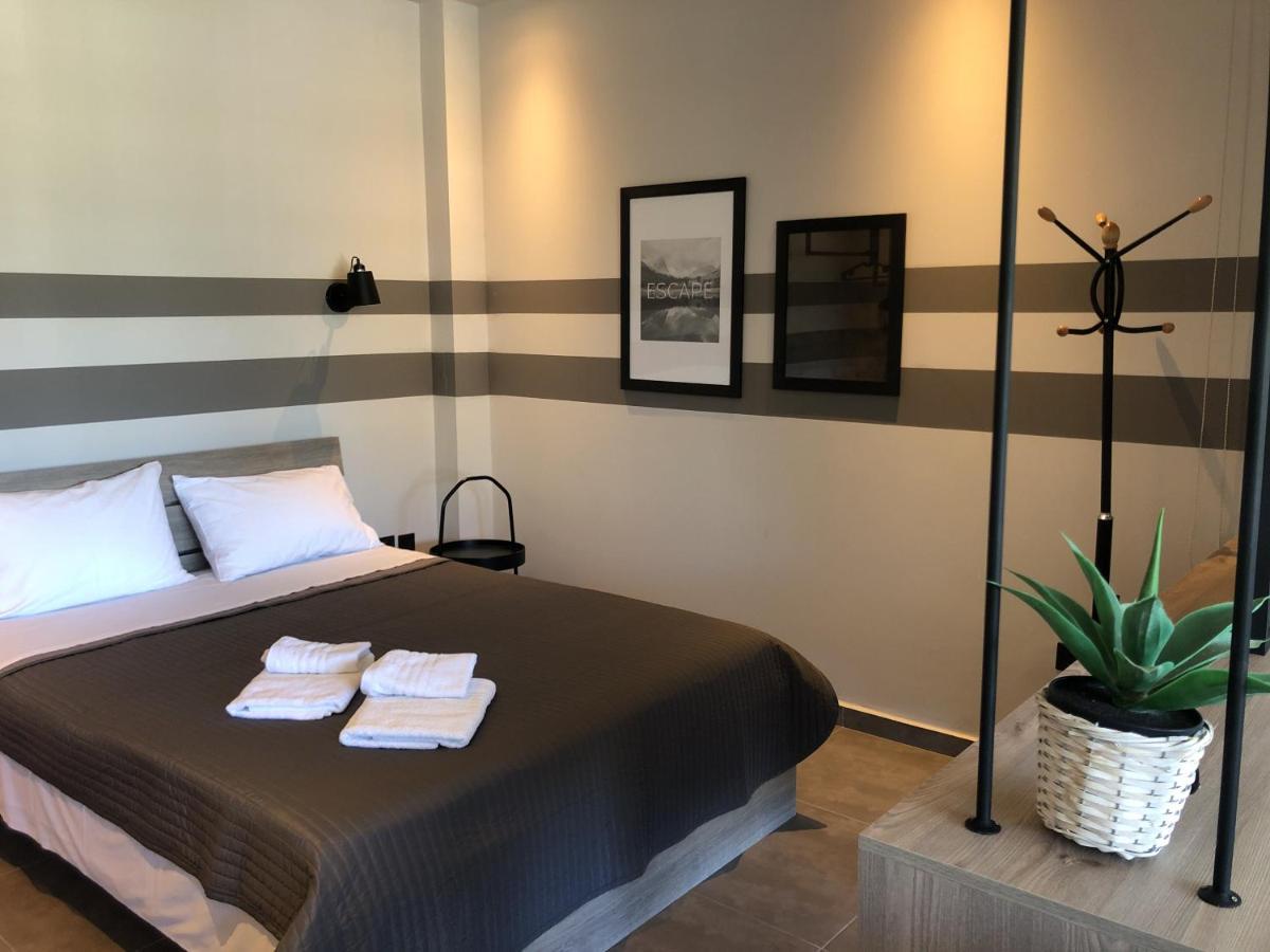 Siviri Suites Eksteriør bilde