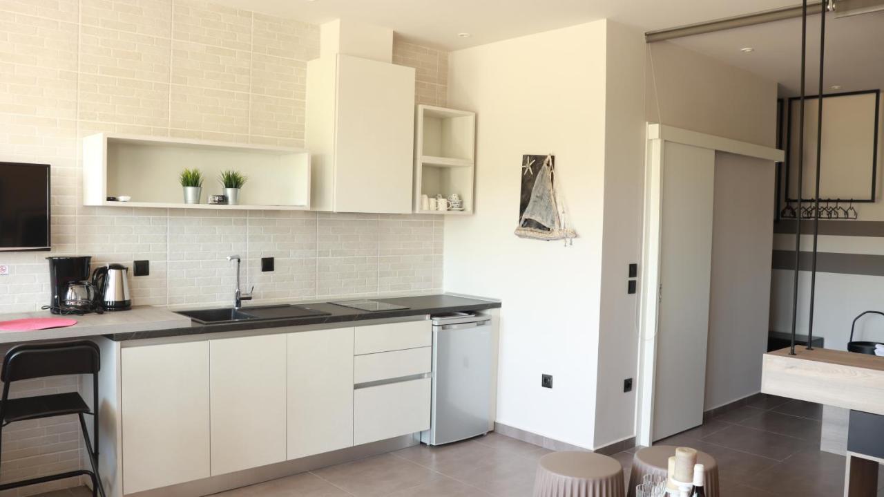 Siviri Suites Eksteriør bilde